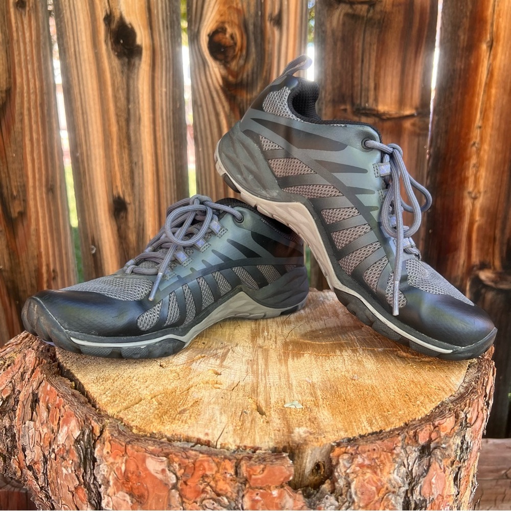 Merrell Women’s Siren Edge Q2 grey and blue trail hiking shoes, size 6.5